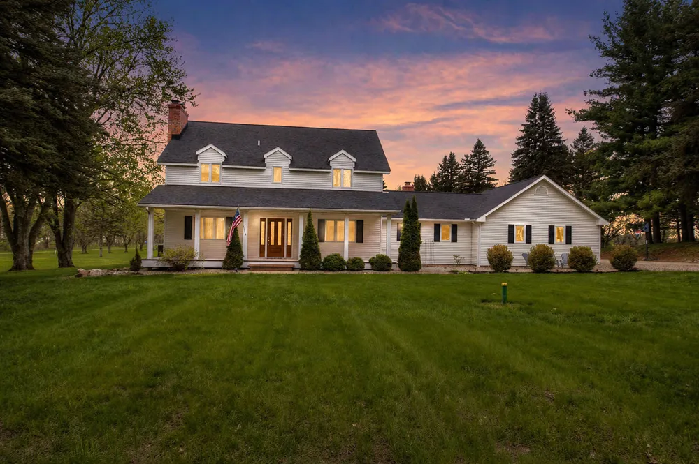 6121 Saline Waterworks Road Lodi Township, MI 48176