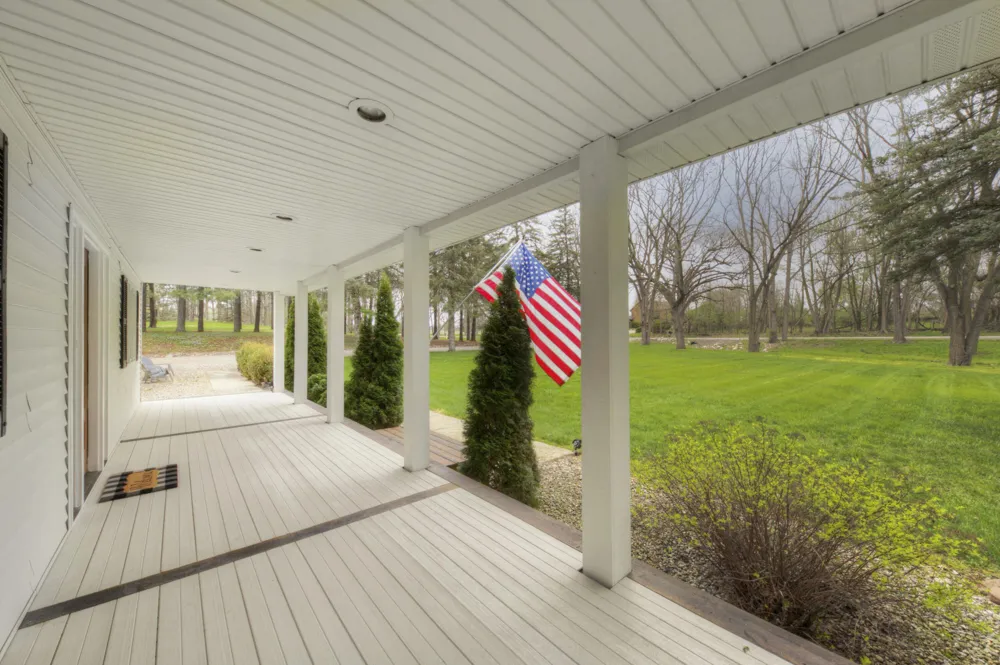 6121 Saline Waterworks Road Lodi Township, MI 48176