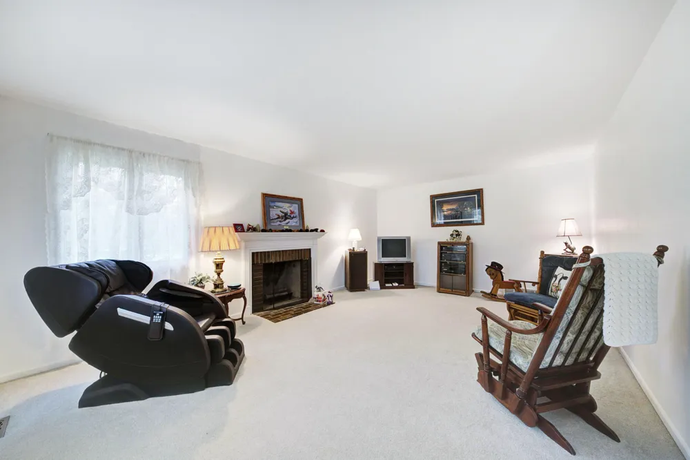 6121 Saline Waterworks Road Lodi Township, MI 48176
