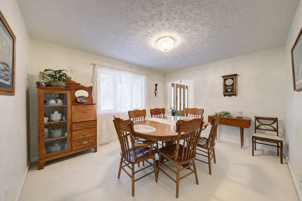 6121 Saline Waterworks Road Lodi Township, MI 48176