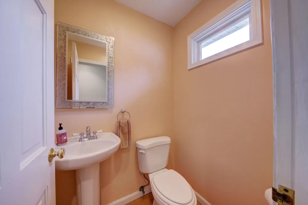 6121 Saline Waterworks Road Lodi Township, MI 48176