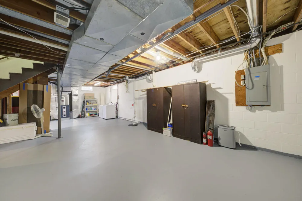 6121 Saline Waterworks Road Lodi Township, MI 48176