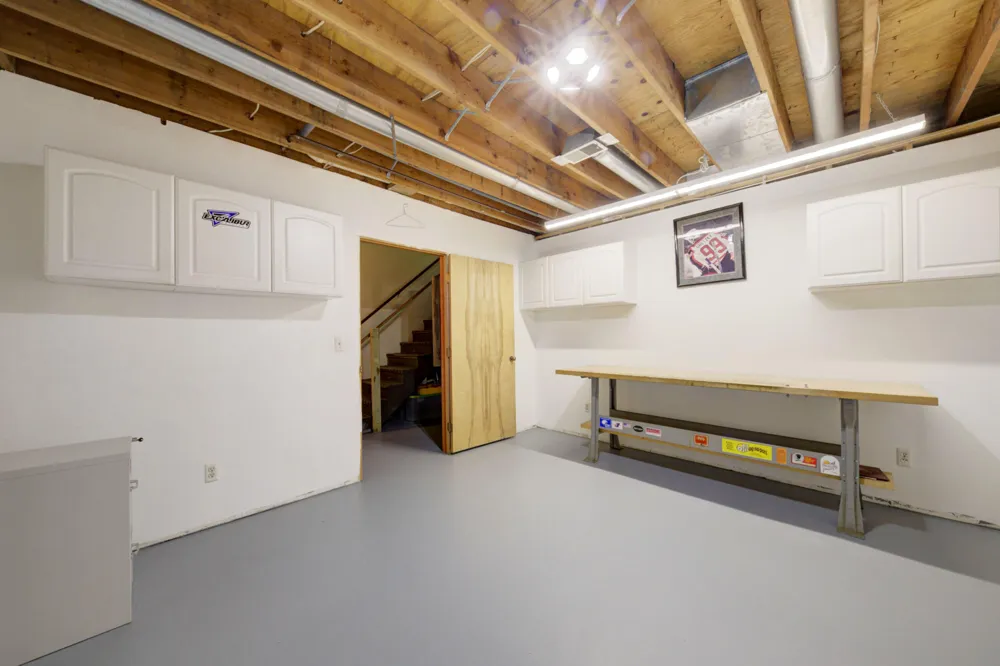 6121 Saline Waterworks Road Lodi Township, MI 48176