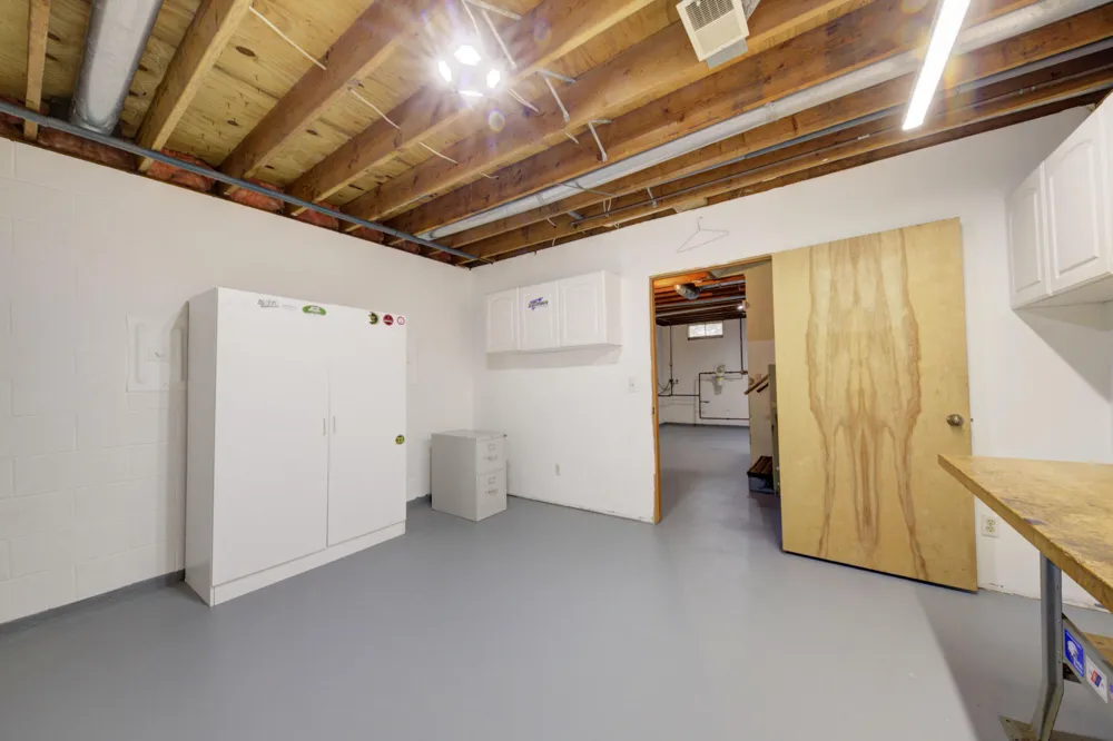 6121 Saline Waterworks Road Lodi Township, MI 48176