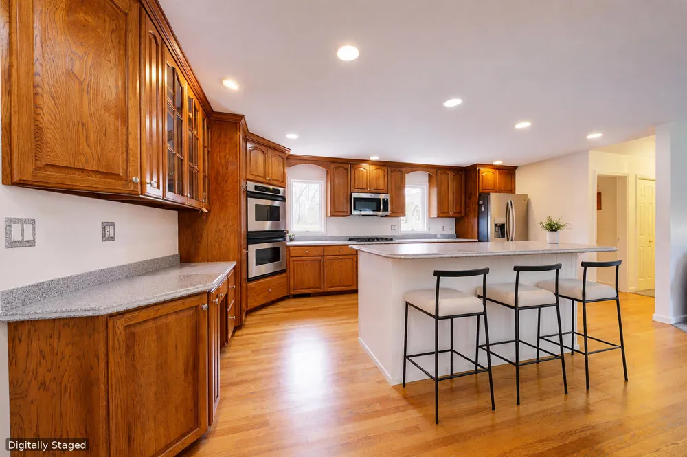 6121 Saline Waterworks Road Lodi Township, MI 48176