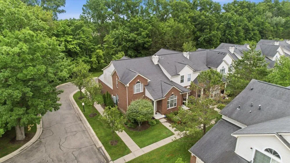 18101 Adri Circle Commerce Charter Township, MI 48390