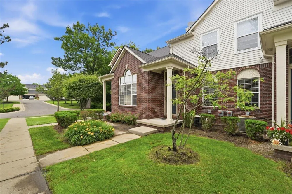 18101 Adri Circle Commerce Charter Township, MI 48390