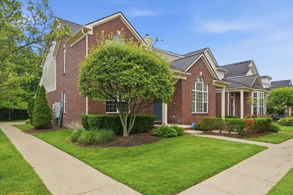 18101 Adri Circle Commerce Charter Township, MI 48390
