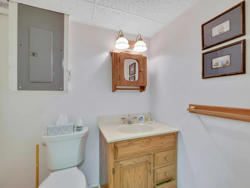 4616 W Fox Farm Road Filer Charter Township, MI 49660