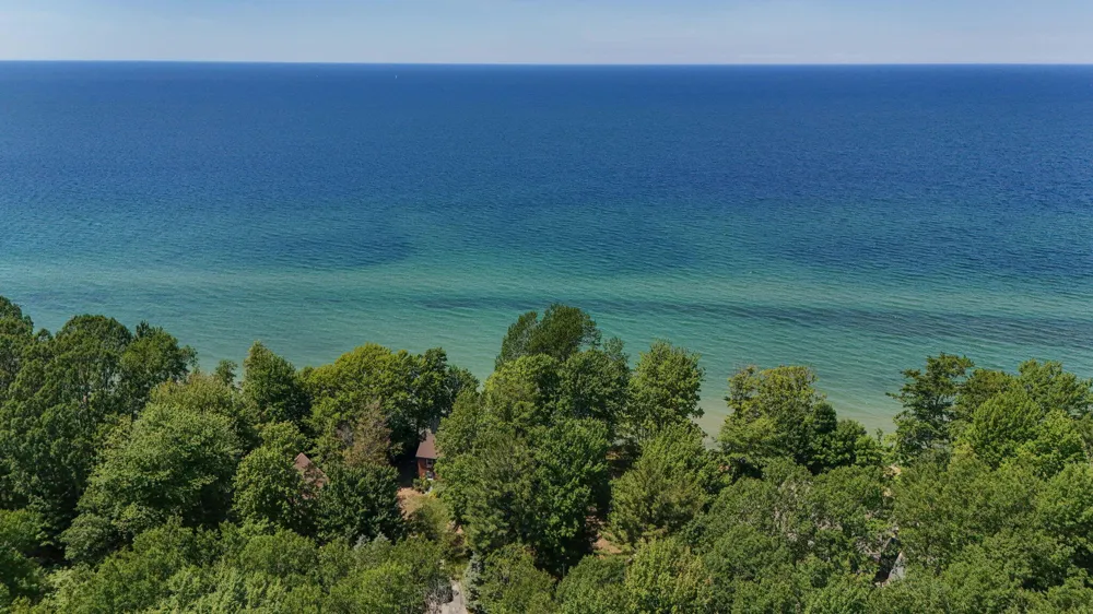 4616 W Fox Farm Road Filer Charter Township, MI 49660