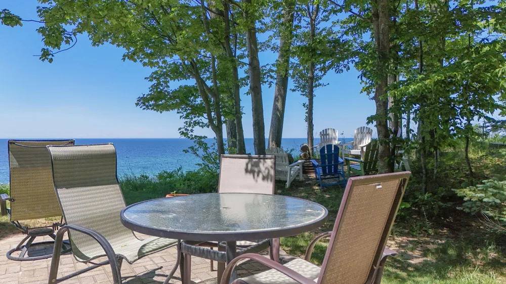 4616 W Fox Farm Road Filer Charter Township, MI 49660