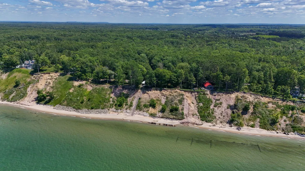 4616 W Fox Farm Road Filer Charter Township, MI 49660