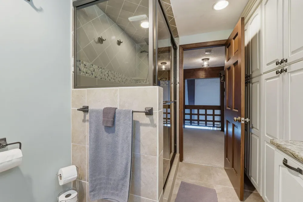 4616 W Fox Farm Road Filer Charter Township, MI 49660