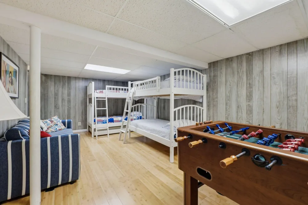 4616 W Fox Farm Road Filer Charter Township, MI 49660