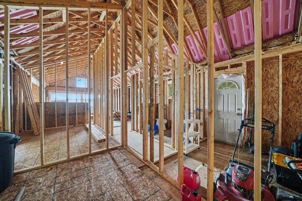 50756 Garrett Road Silver Creek Township, MI 49047