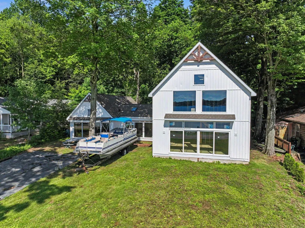 50756 Garrett Road Silver Creek Township, MI 49047