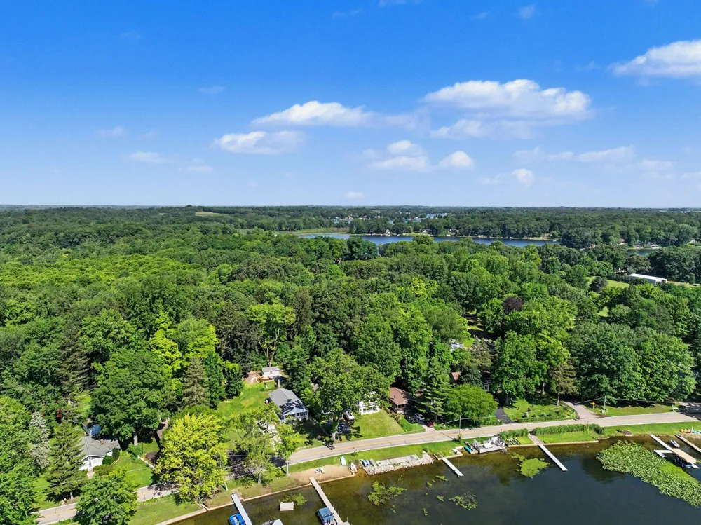50756 Garrett Road Silver Creek Township, MI 49047