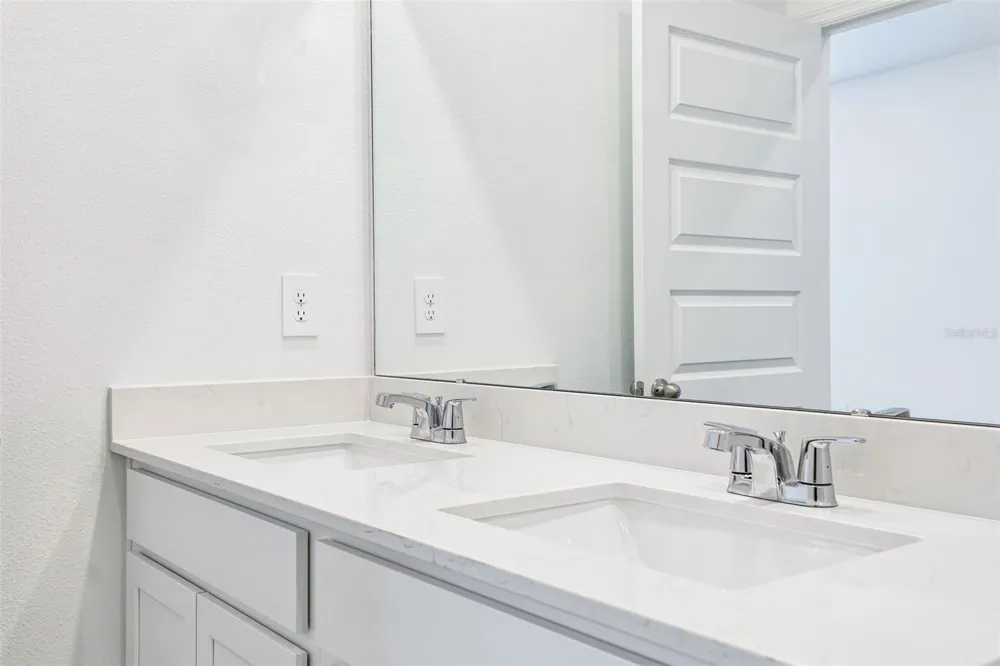 5164 PENELOPE TRAIL Lakeland, FL 33811
