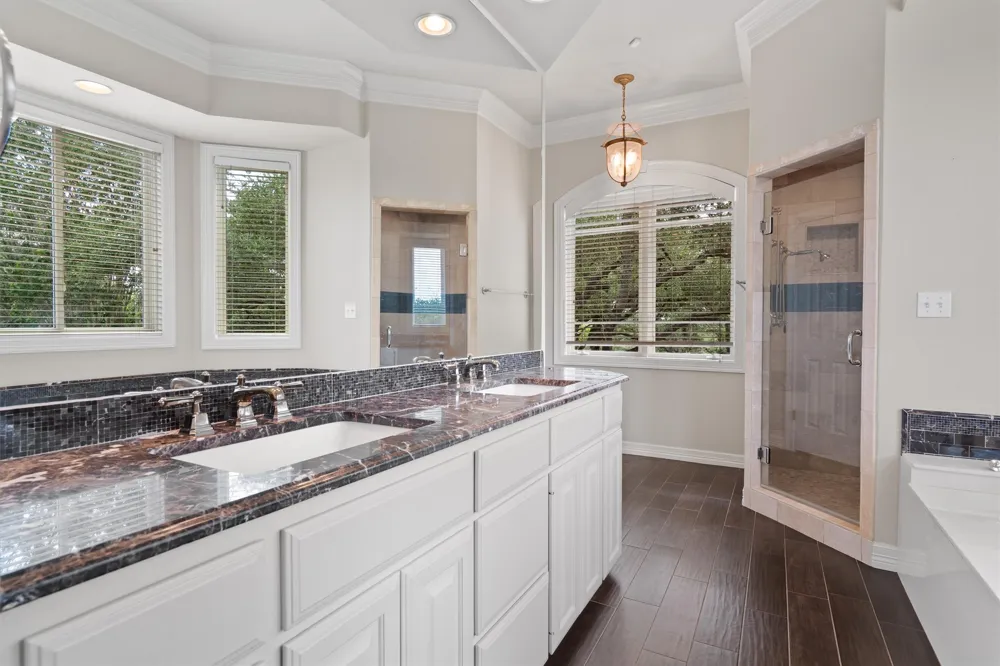 3735 Lost Creek Boulevard Austin, TX 78735