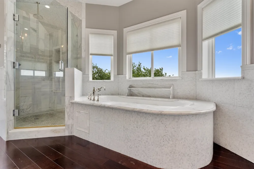 3735 Lost Creek Boulevard Austin, TX 78735