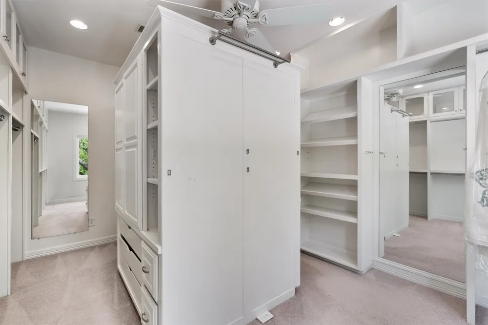 3735 Lost Creek Boulevard Austin, TX 78735