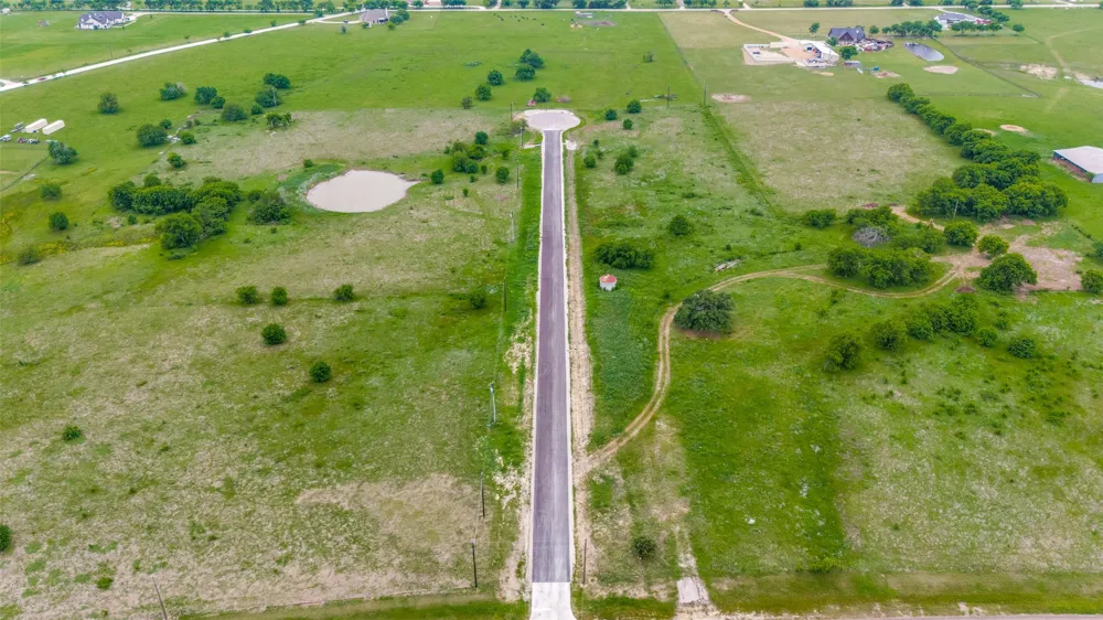 7 BOOM BRANCH COURT Sanger, TX 76266