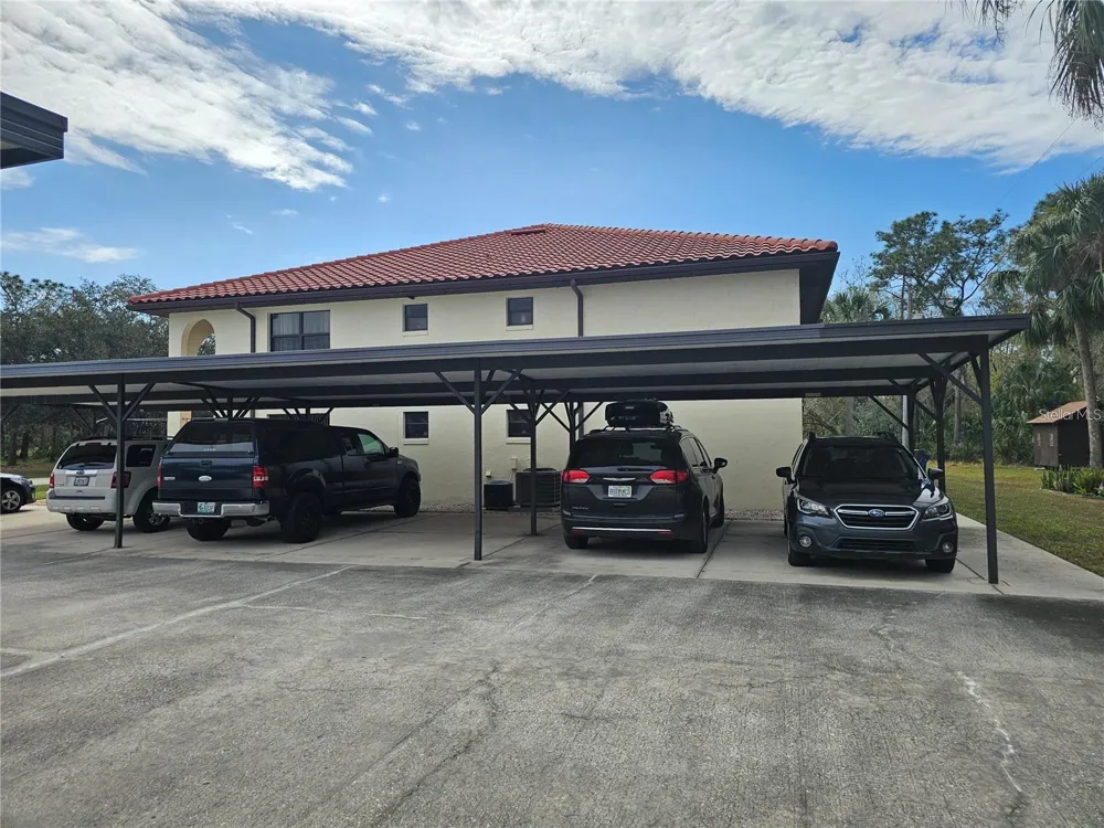 2104 GRANADA COURT Lake Wales, FL 33898