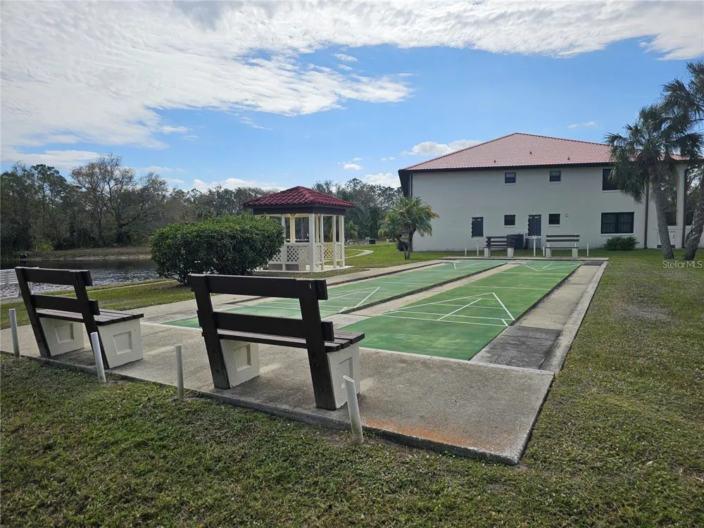 2104 GRANADA COURT Lake Wales, FL 33898