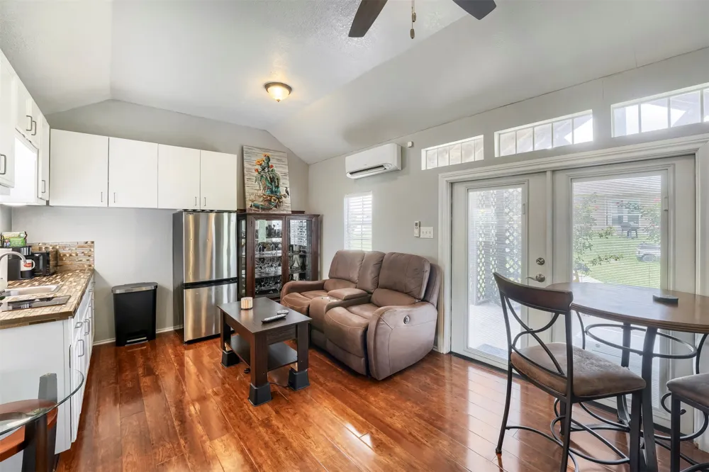 11103 State Highway 130 Highway S Austin, TX 78719
