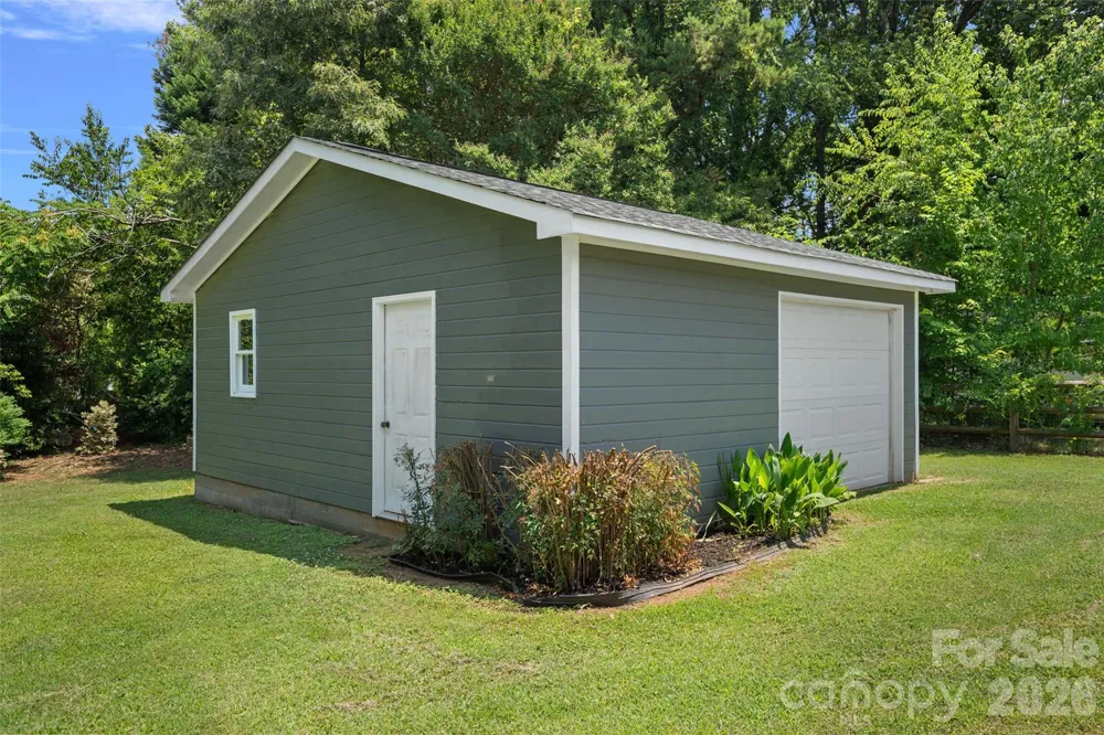 19226 Brookgreen Garden Place Cornelius, NC 28031