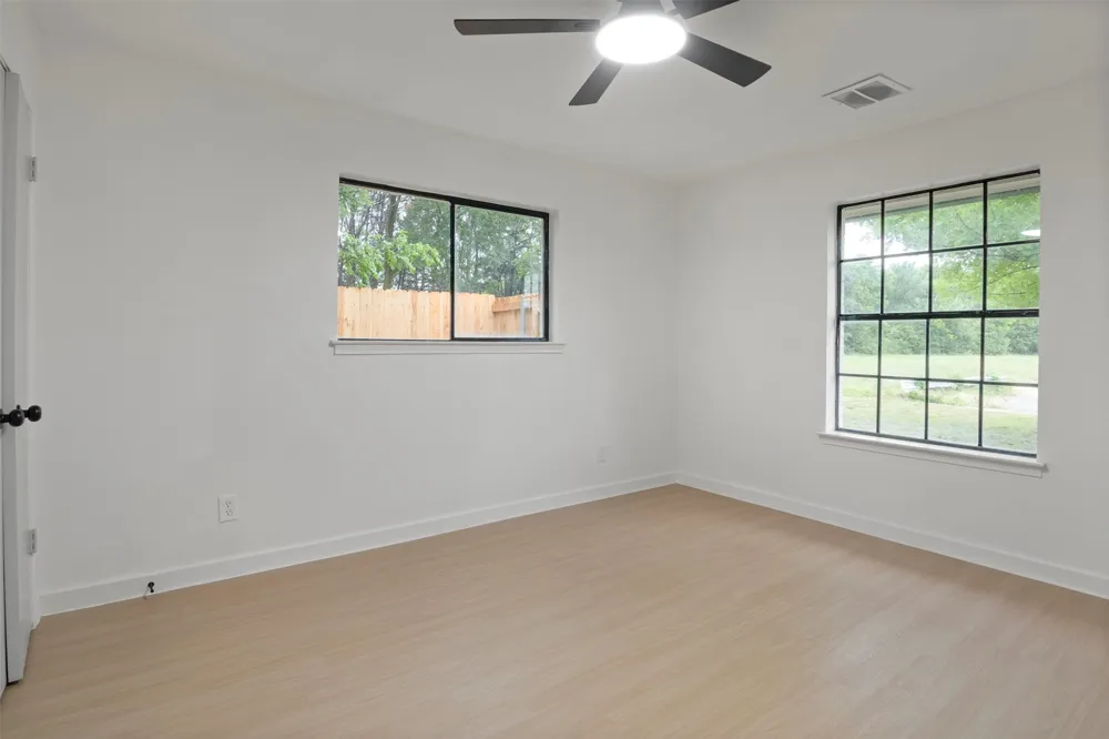 6830 Golf Hill Drive Dallas, TX 75232