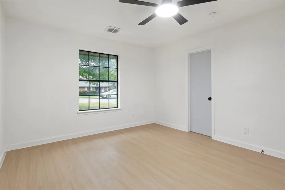 6830 Golf Hill Drive Dallas, TX 75232