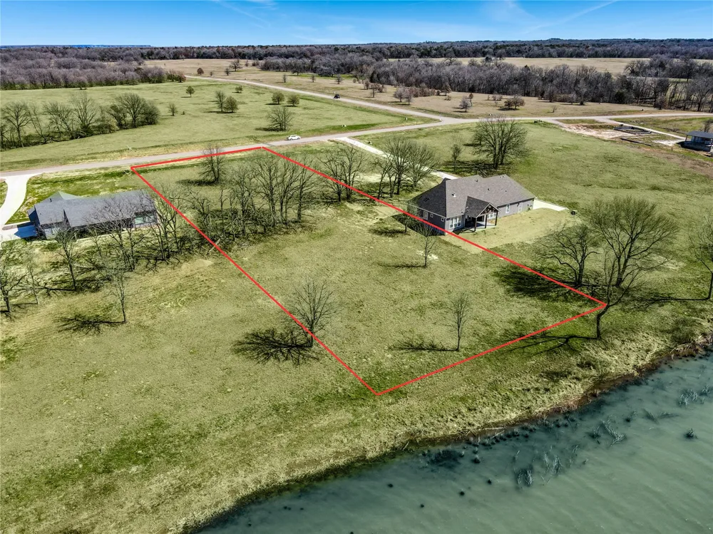 66 Admiral Shores Streetman, TX 75840
