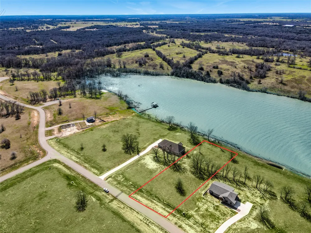 66 Admiral Shores Streetman, TX 75840