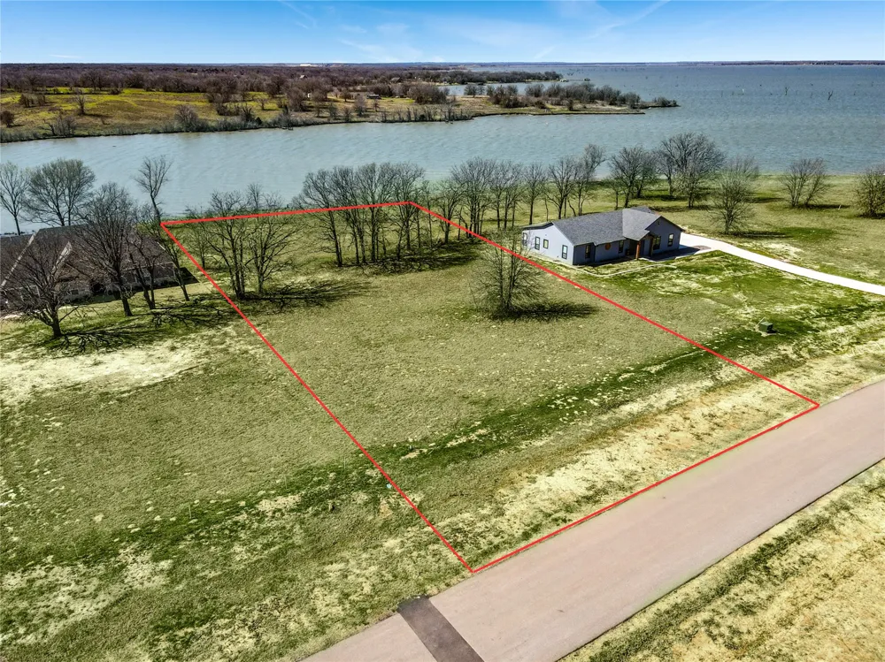 66 Admiral Shores Streetman, TX 75840
