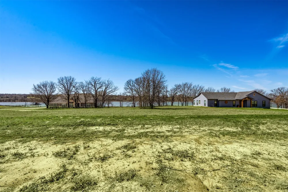 66 Admiral Shores Streetman, TX 75840