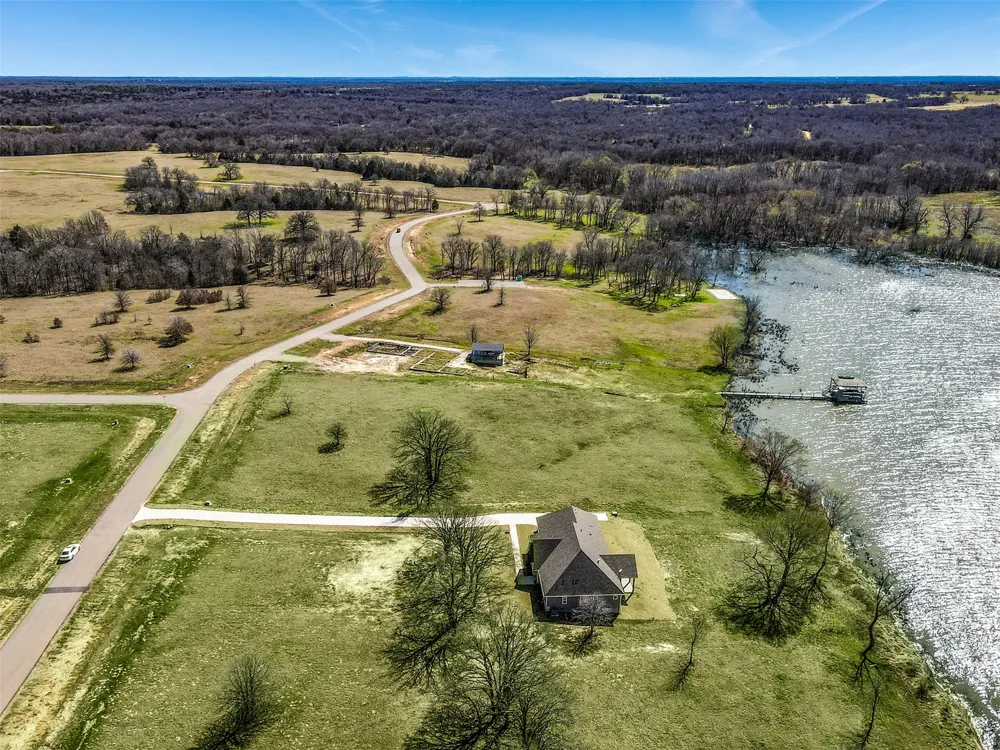 66 Admiral Shores Streetman, TX 75840