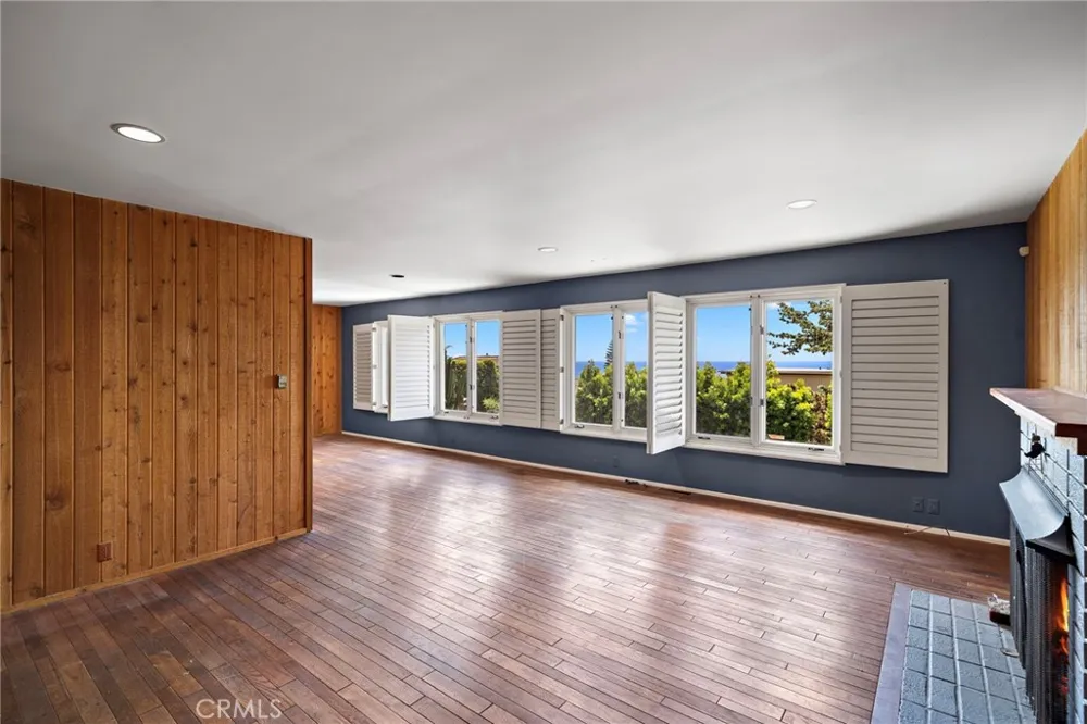 459 Hilledge Drive Laguna Beach, CA 92651