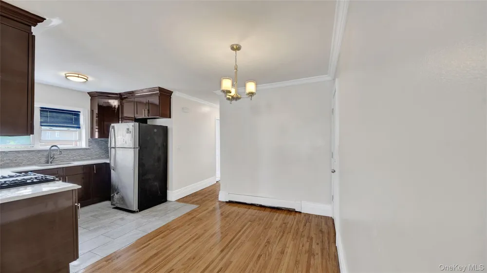 4392 Carpenter apt #2 Avenue Bronx, NY 10466