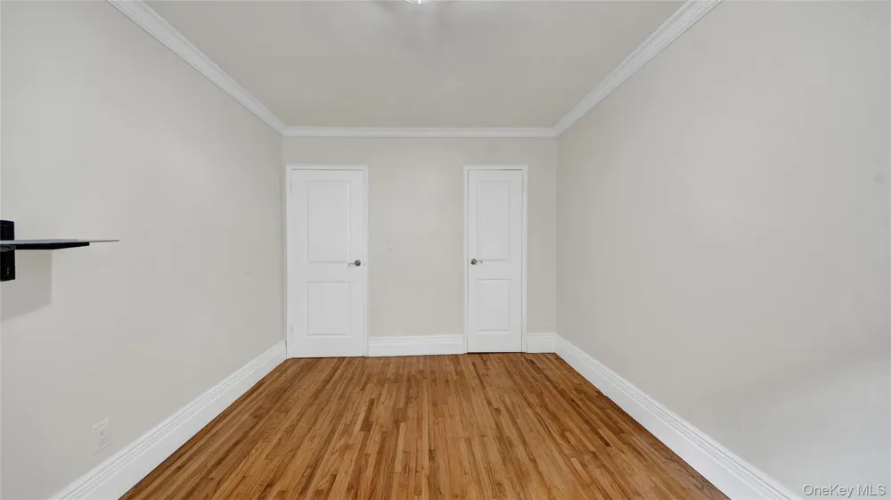 4392 Carpenter apt #2 Avenue Bronx, NY 10466