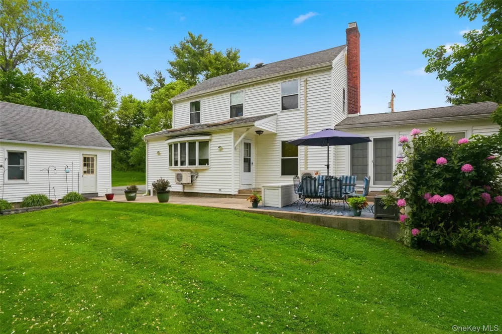 29 Academy Street Kerhonkson, NY 12446