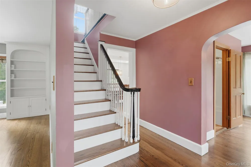 29 Academy Street Kerhonkson, NY 12446