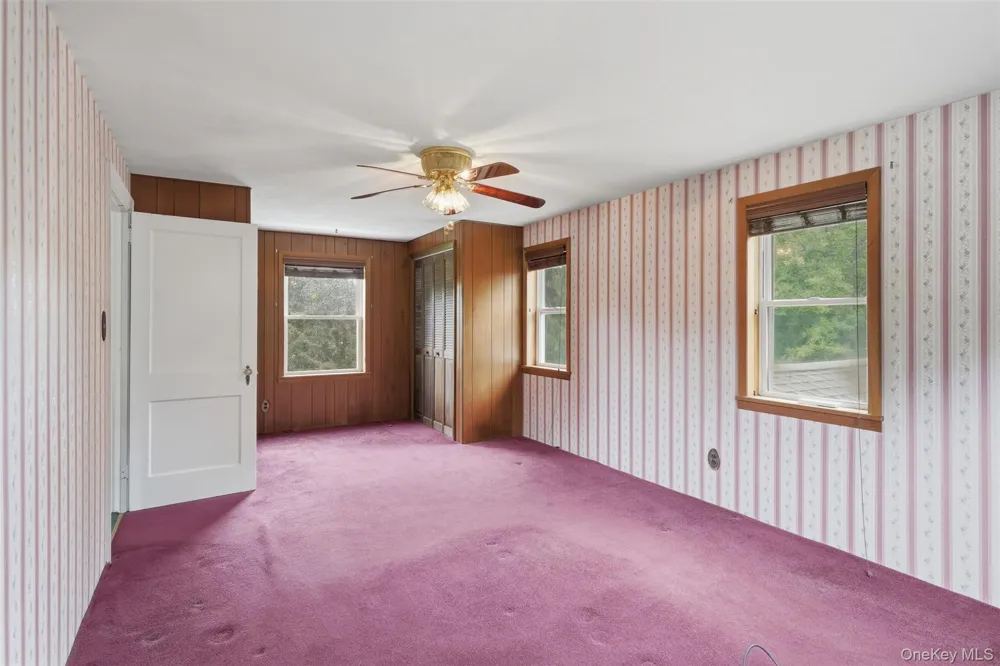 29 Academy Street Kerhonkson, NY 12446