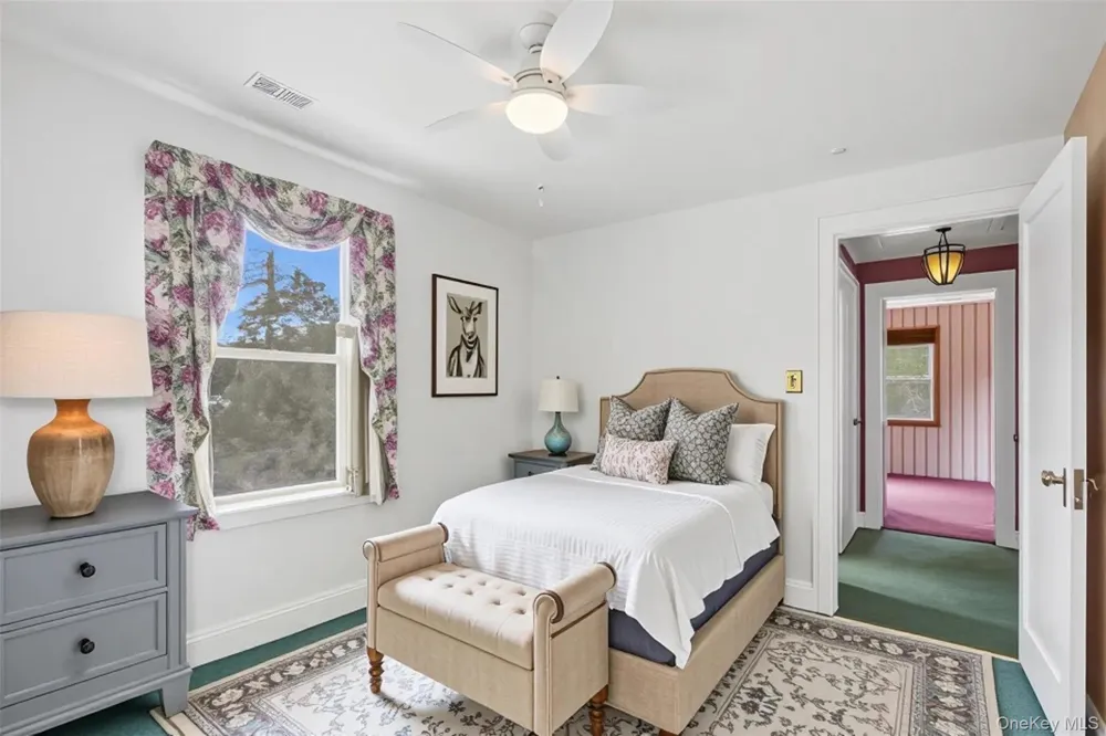 29 Academy Street Kerhonkson, NY 12446