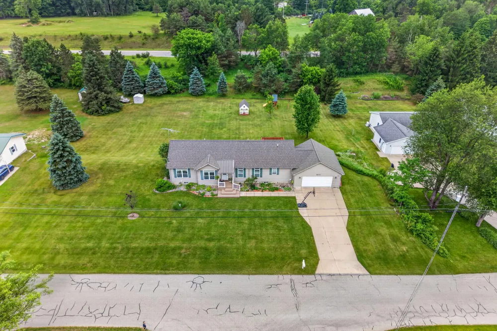 20777 Walnut Drive Reed City, MI 49677