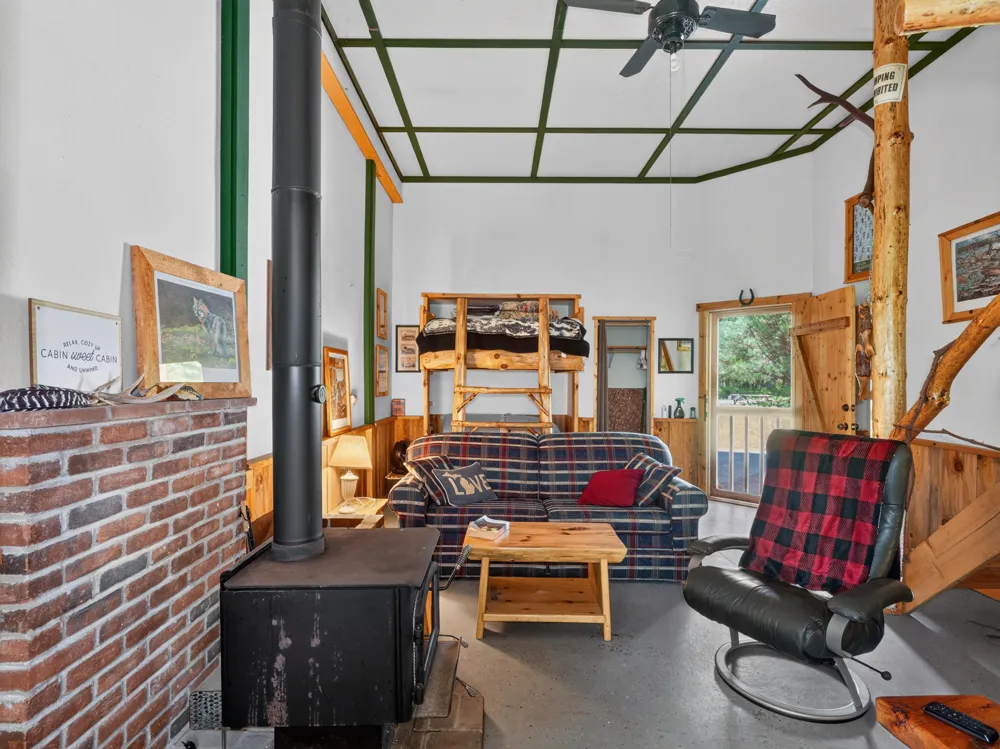 4473 Hamilton Drive Harrison, MI 48625