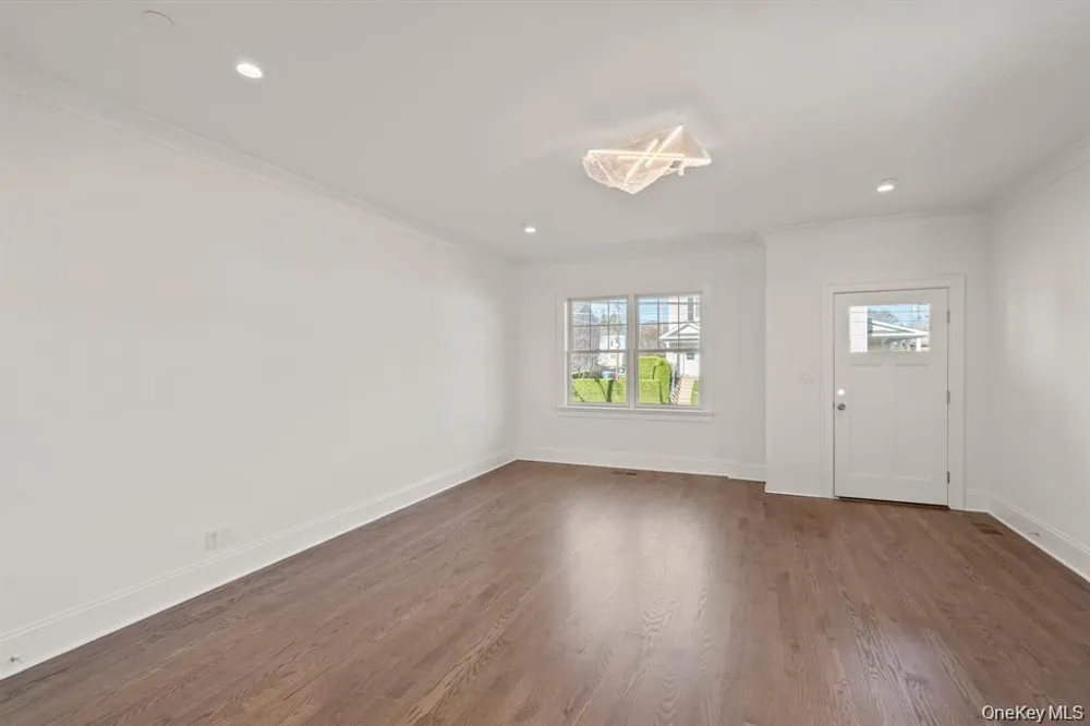 31 Maple Avenue Harrison, NY 10528