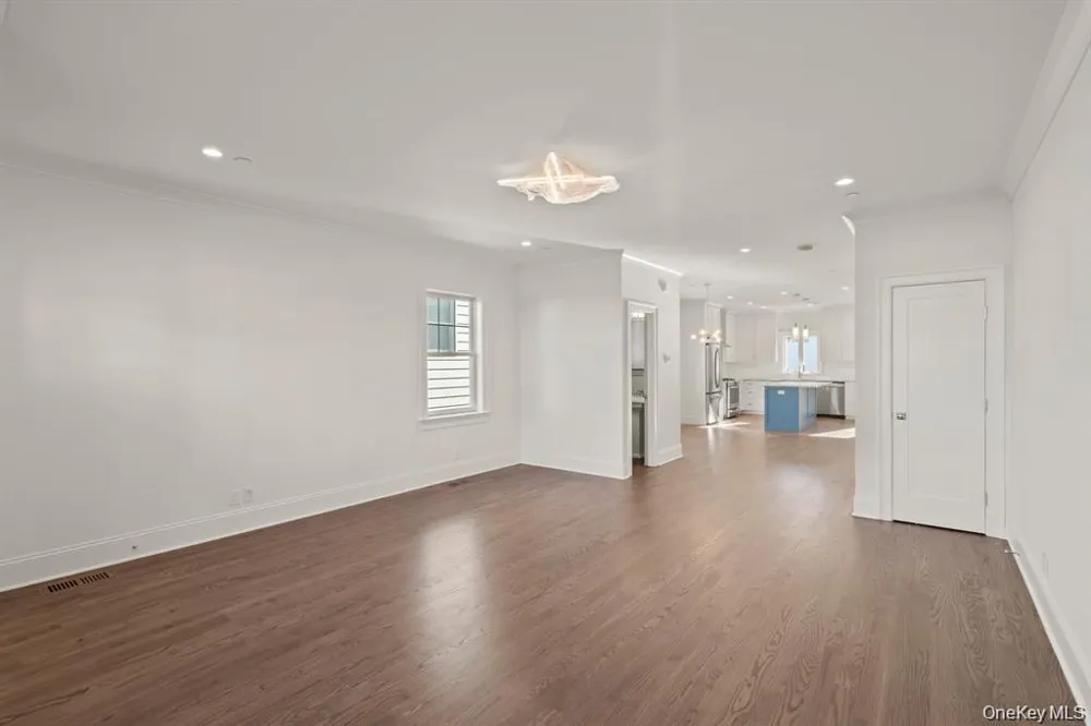 31 Maple Avenue Harrison, NY 10528
