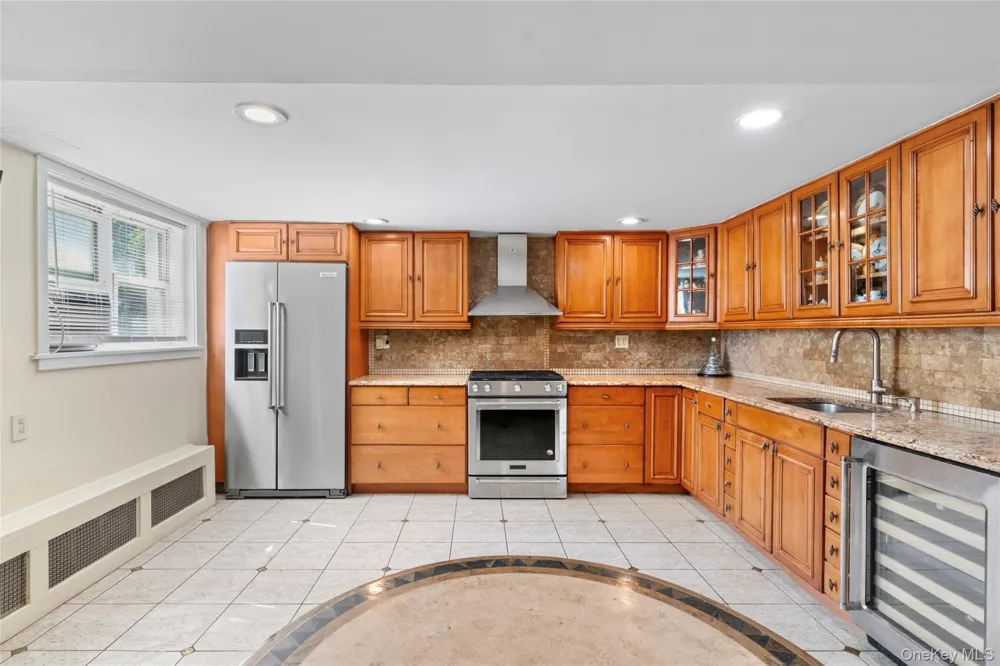 5902 70th Street Maspeth, NY 11378