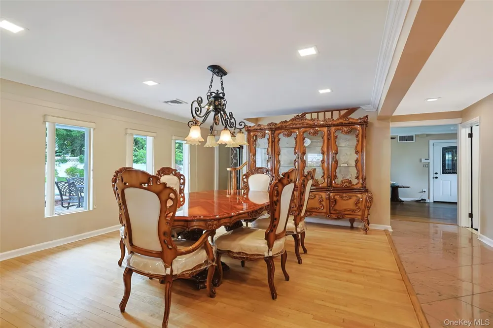 79 Constellation Road Levittown, NY 11756